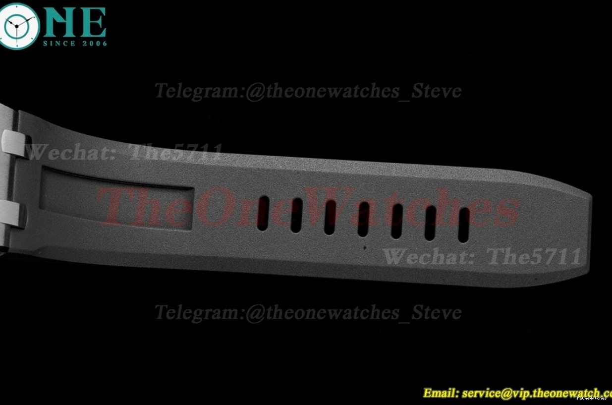 Offshore Diver 42mm Black RU Oak A4308 SS Stk APF 15720 Royal 0328